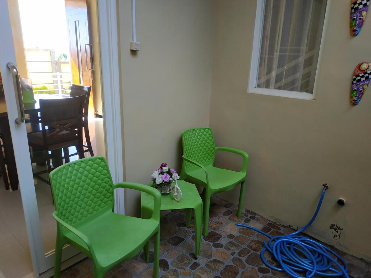 Villa Gumilang Batu  Kültér fotó